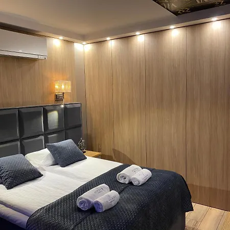 Waterlane Island By Vivendi Properties 아파트