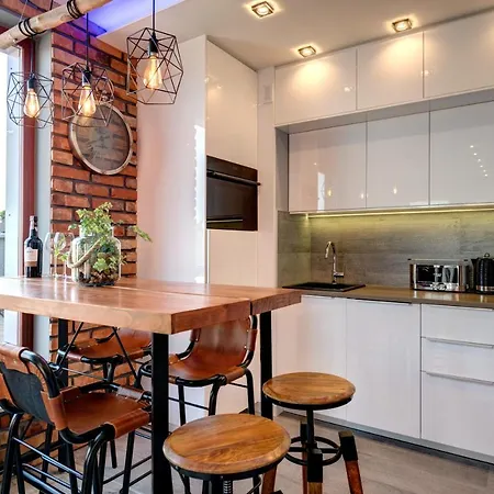 Waterlane Island By Vivendi Properties * Danzig